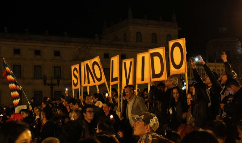 SIN OLVIDO
